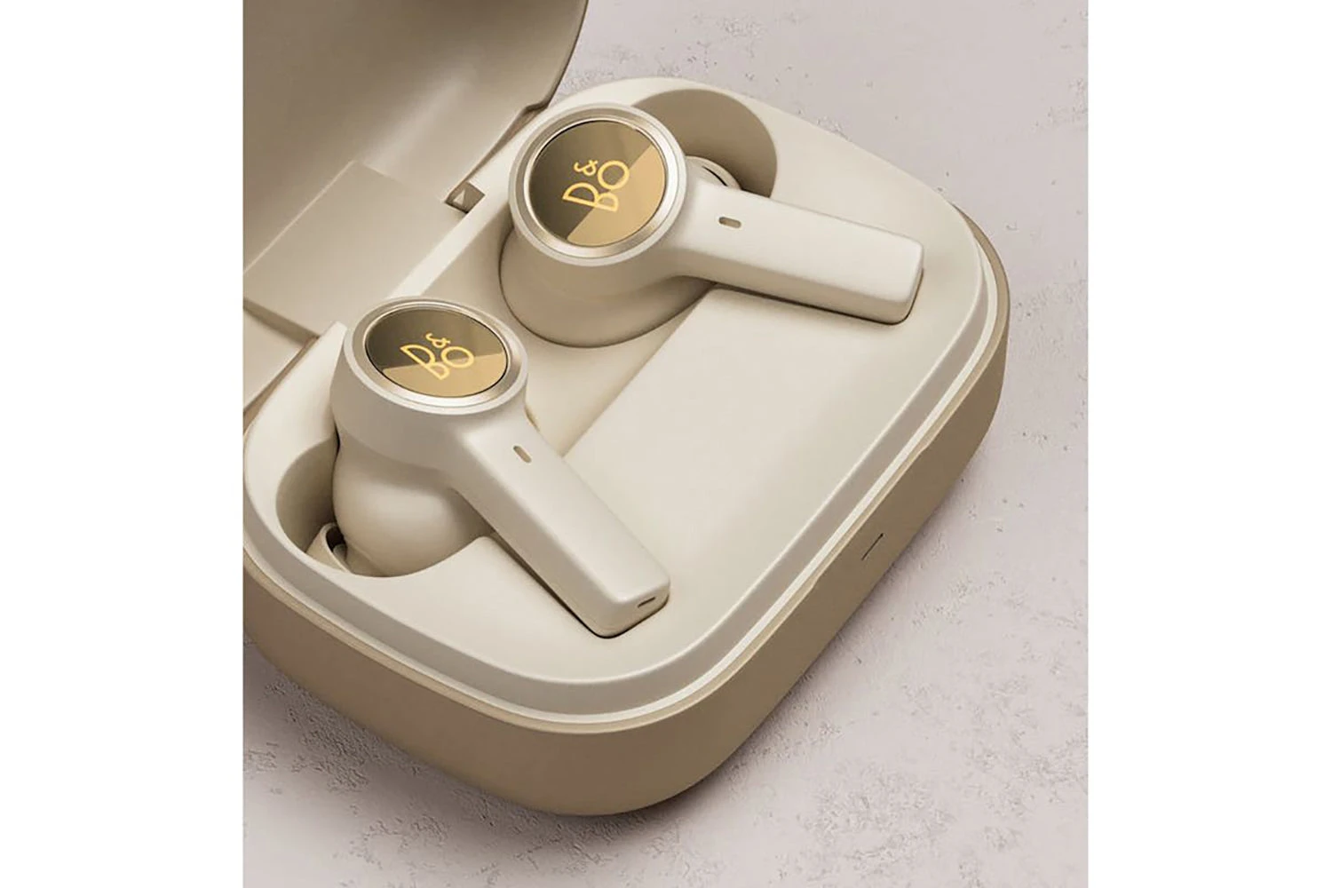 Bang & Olufsen Beoplay EX In-Ear Active Noise Cancelling Earbuds | Gold Tone 13 Bang & Olufsen Beoplay EX In-Ear Active Noise Cancelling Earbuds | Gold Tone - Image 11
