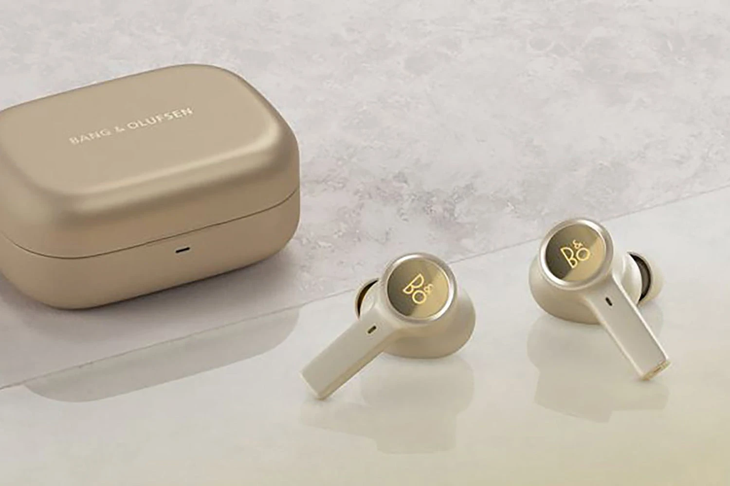 Bang & Olufsen Beoplay EX In-Ear Active Noise Cancelling Earbuds | Gold Tone 11 Bang & Olufsen Beoplay EX In-Ear Active Noise Cancelling Earbuds | Gold Tone - Image 9
