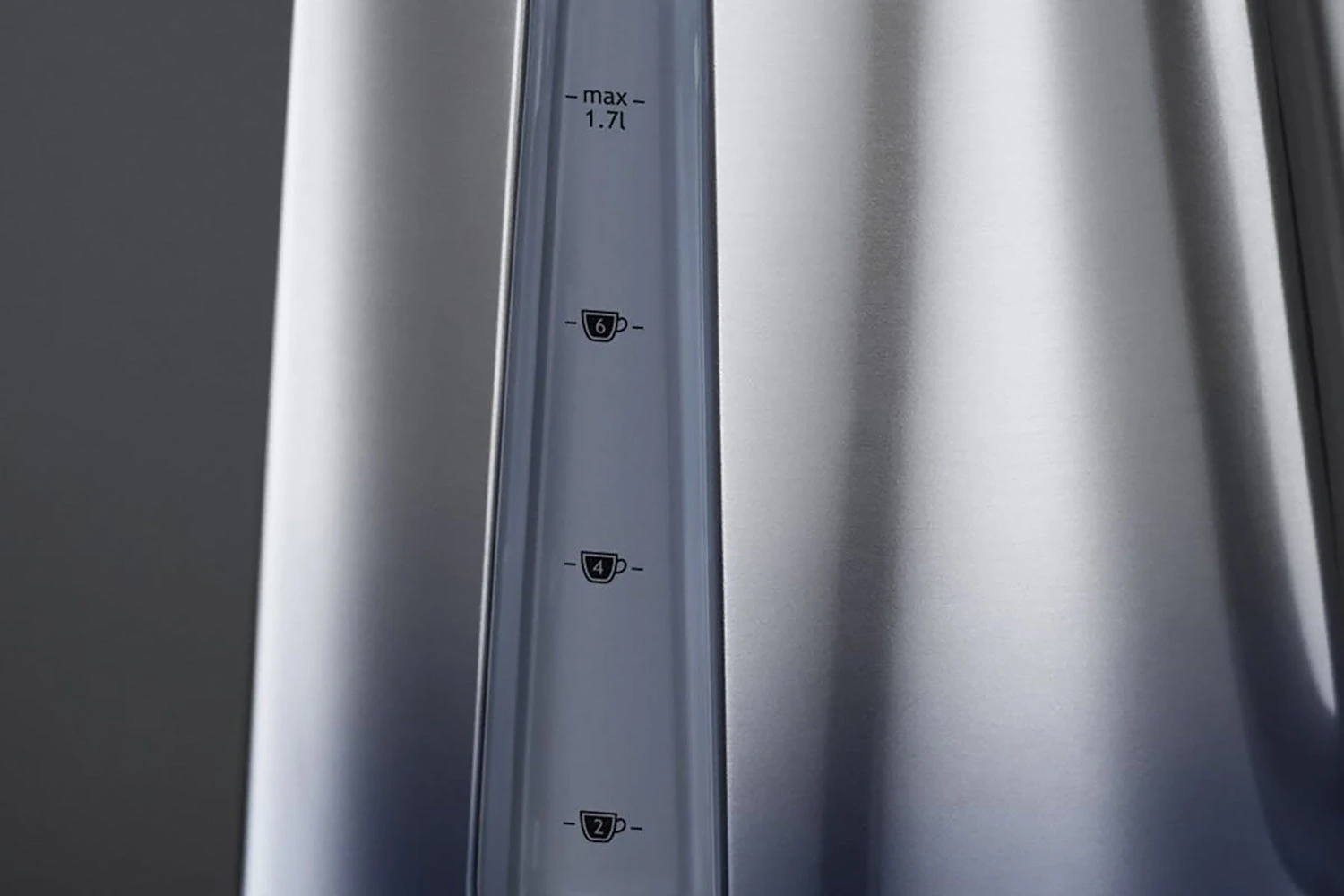 Russell Hobbs 1.7L Eclipse Kettle | 25111 | Midnight Blue 5 Russell Hobbs 1.7L Eclipse Kettle | 25111 | Midnight Blue - Image 3