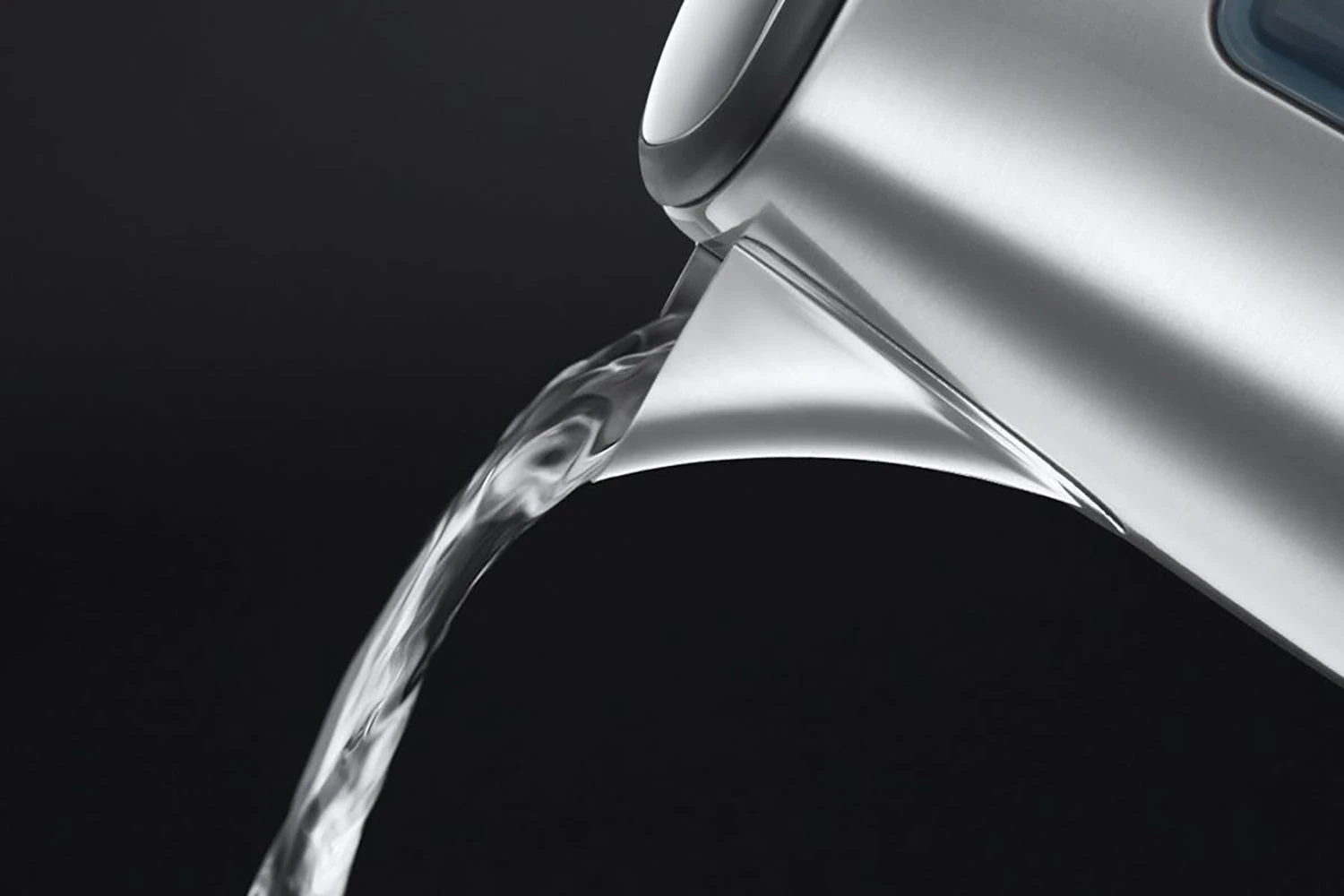 Russell Hobbs 1.7L Eclipse Kettle | 25113 | Copper Sunset 8 Russell Hobbs 1.7L Eclipse Kettle | 25113 | Copper Sunset - Image 6