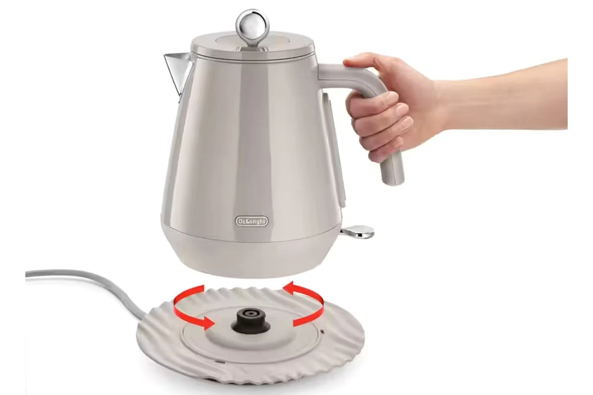DeLonghi Eclettica Kettle | KBY3001.BG | Beige 6 DeLonghi Eclettica Kettle | KBY3001.BG | Beige - Image 4