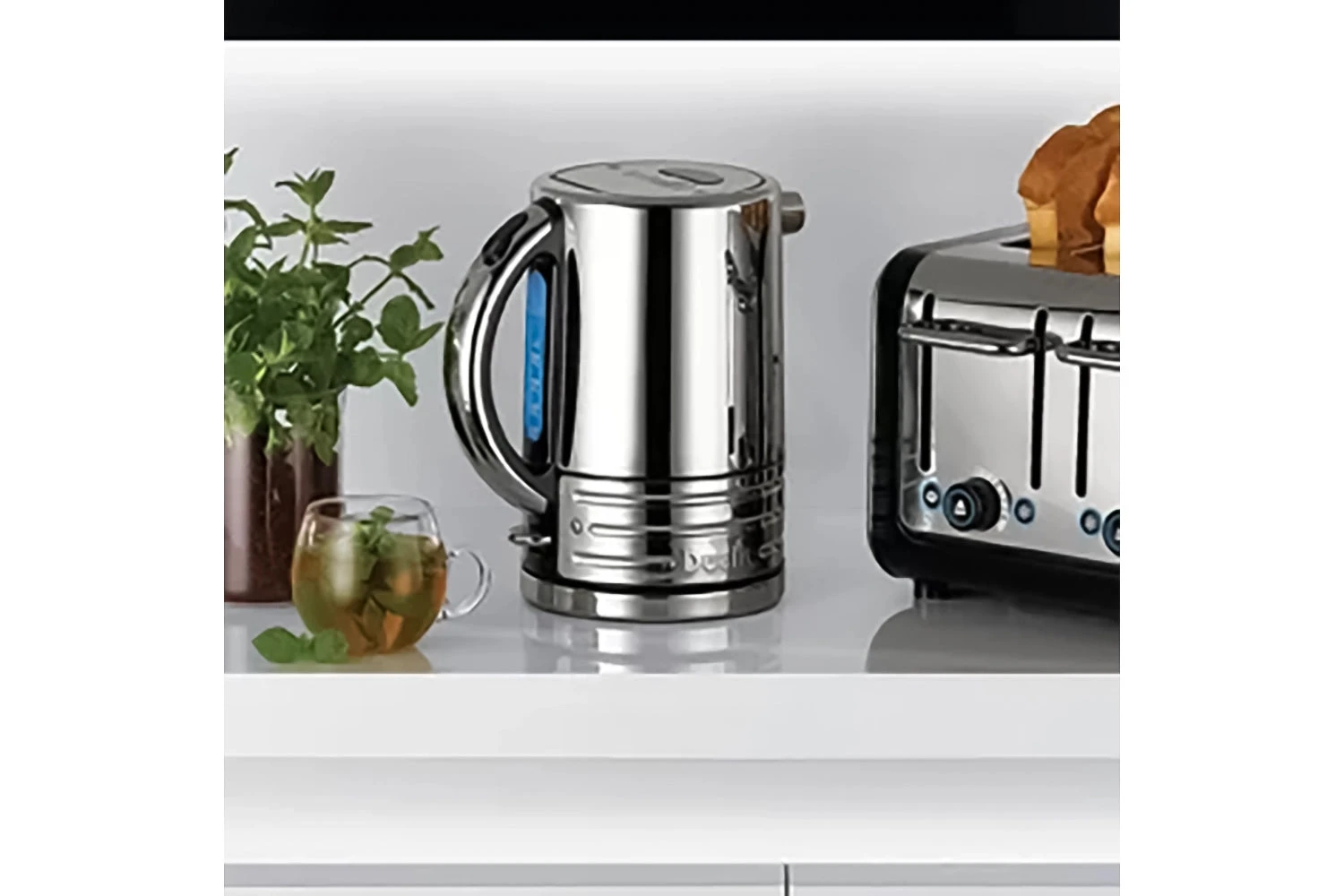 Dualit Architect 1.5L Kettle | 72905 | Brushed Stainless Steel/Black 6 Dualit Architect 1.5L Kettle | 72905 | Brushed Stainless Steel/Black - Image 4