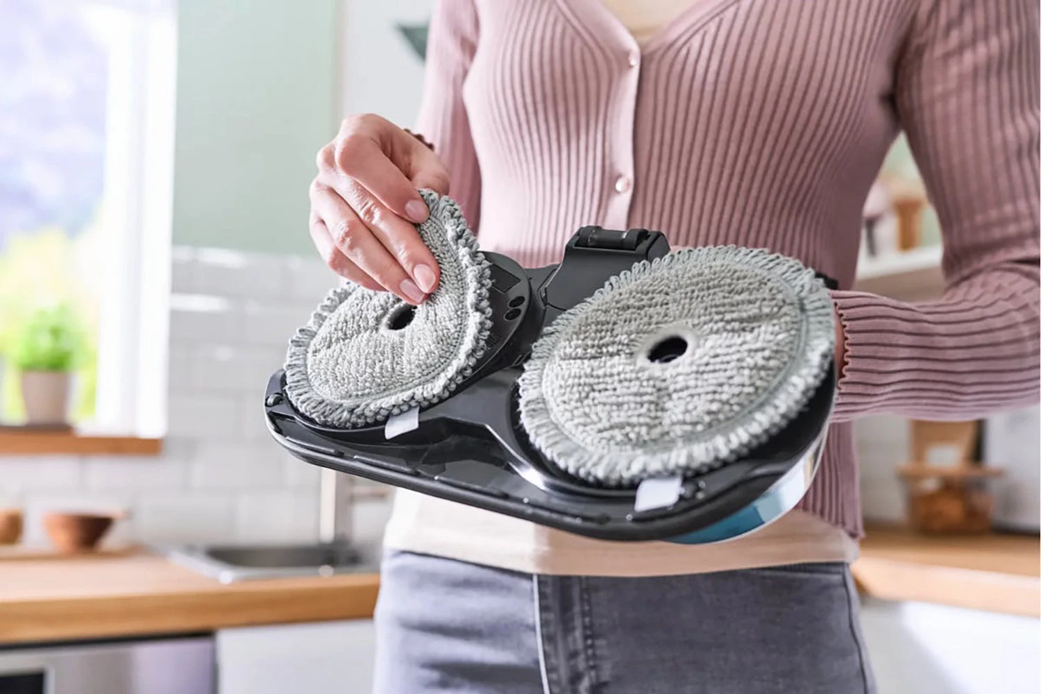 Bosch Cordless Handstick Vacuum Cleaner | White 18 Bosch Cordless Handstick Vacuum Cleaner | White - Image 16