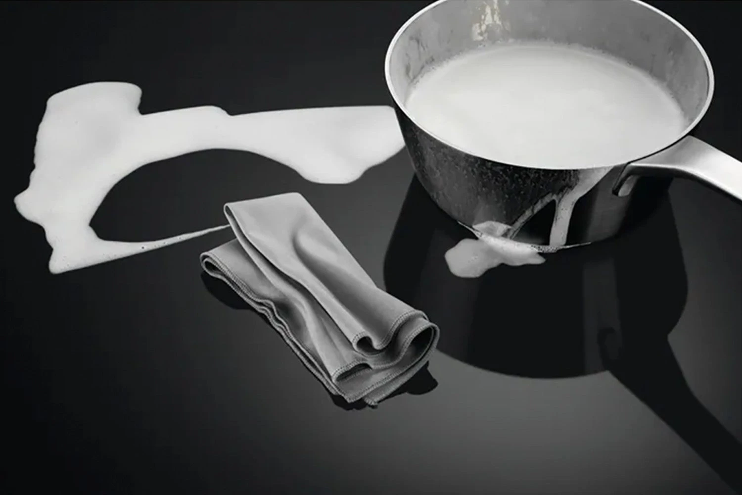 AEG 80cm Induction Extractor Hob Duct Out | CDE84543FB 11 AEG 80cm Induction Extractor Hob Duct Out | CDE84543FB - Image 9