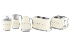 Smeg Electric Citrus Juicer | CJF11CRUK | Cream 11 Smeg Electric Citrus Juicer | CJF11CRUK | Cream -Home Appliances CJF11CRUK 5 b653aa21 c30c 4bbc a287 f814e3336c64