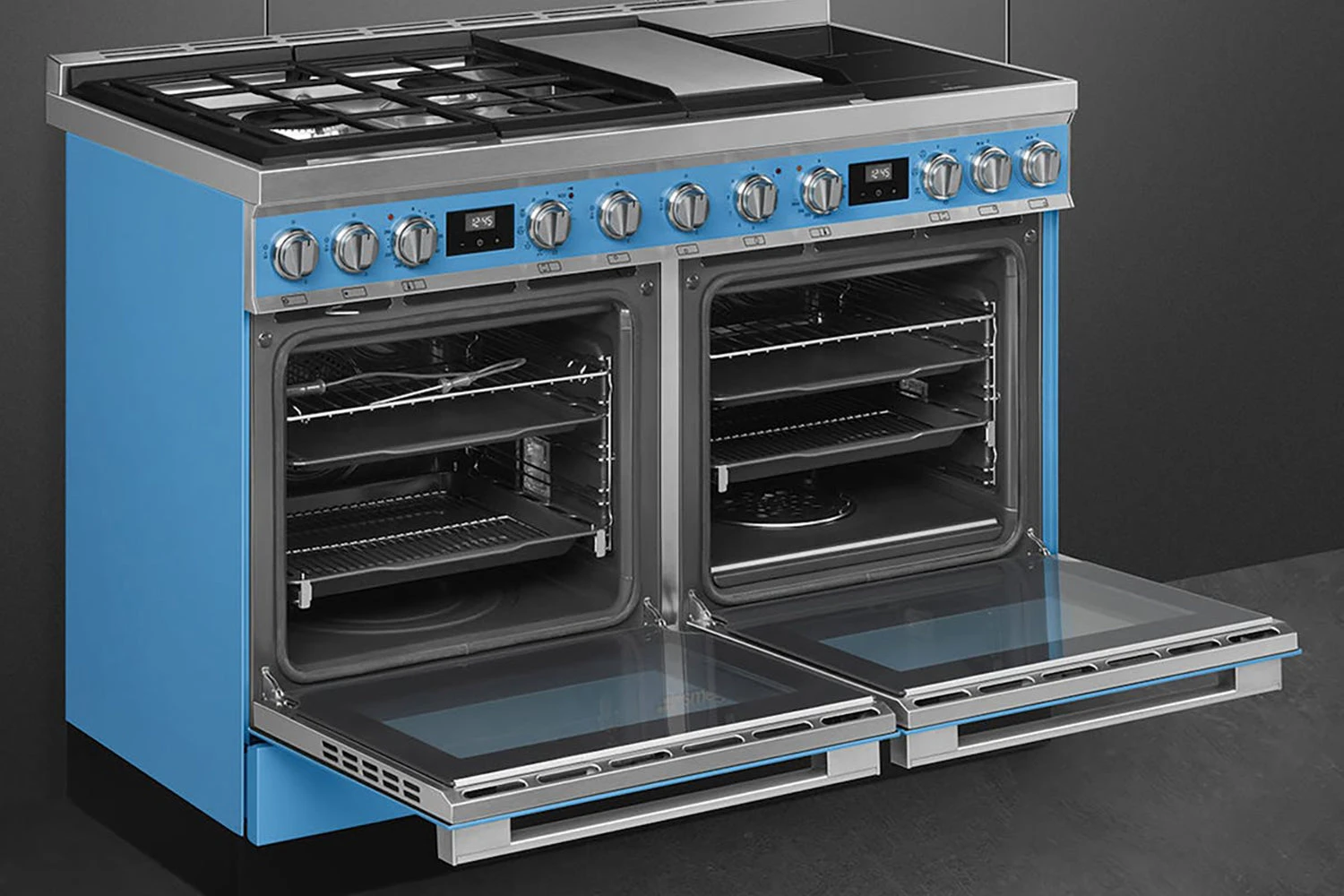 Smeg 120cm Portofino Dual Fuel Range Cooker | CPF120IGMPT | Turquoise 4 Smeg 120cm Portofino Dual Fuel Range Cooker | CPF120IGMPT | Turquoise - Image 2