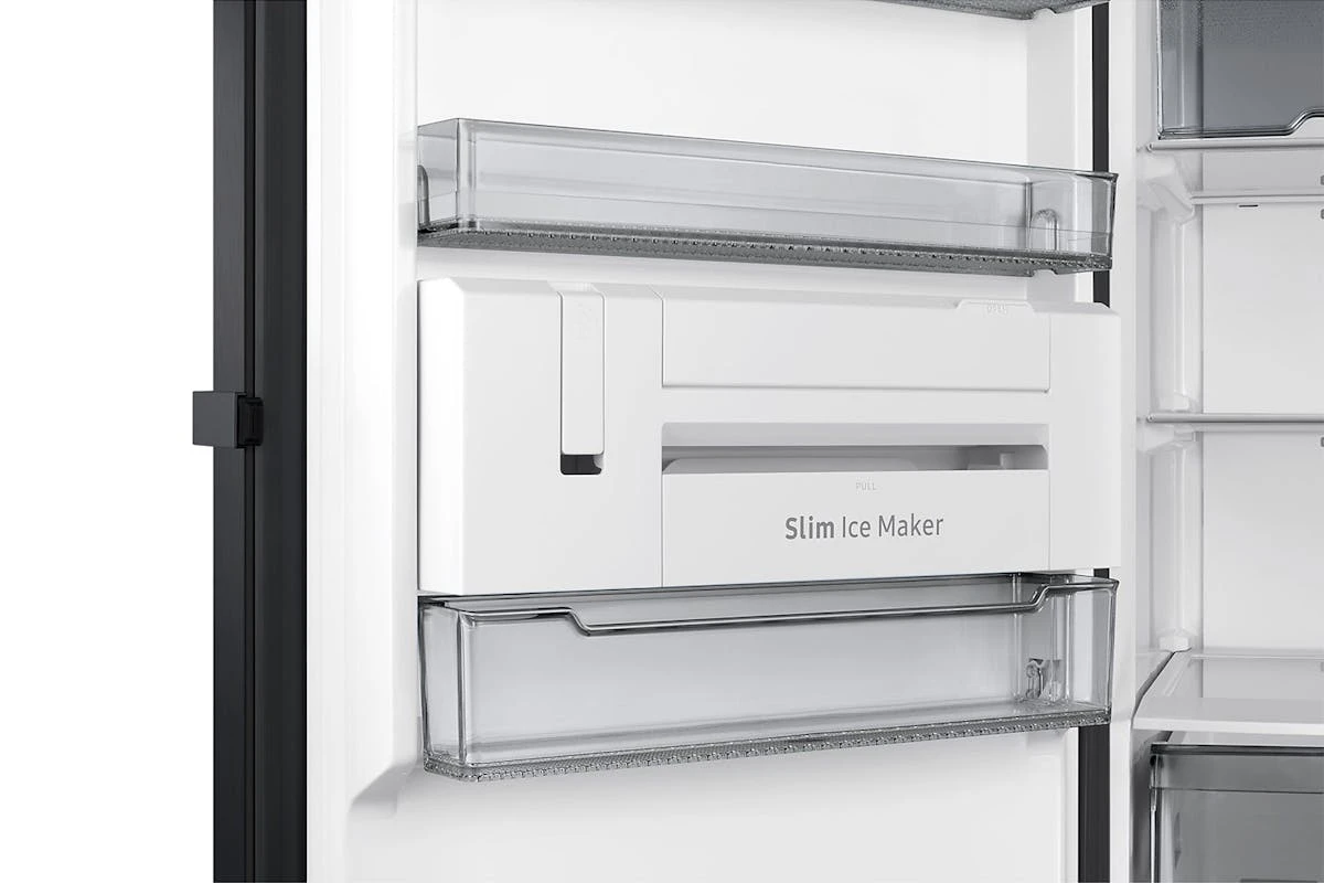 Samsung RR7000 Freestanding Larder Freezer | RZ32C7BDEB1/EU 10 Samsung RR7000 Freestanding Larder Freezer | RZ32C7BDEB1/EU - Image 8