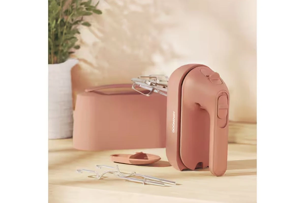 Kenwood QuickMix Go Hand Mixer | Clay Red 4 Kenwood QuickMix Go Hand Mixer | Clay Red - Image 2