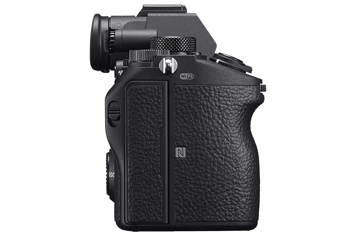 Sony Alpha A7 III With 28-70 MM Lens | Black 9 Sony Alpha A7 III With 28-70 MM Lens | Black - Image 7