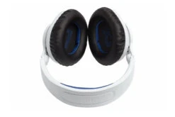 JBL Quantum 360P Over-Ear Wireless Gaming Headset For Xbox | White 14 JBL Quantum 360P Over-Ear Wireless Gaming Headset For Xbox | White -Home Appliances JBLQ360PWLWHBLU 8 b75d8e47 83c9 482f 9d27 206fe9dfc497