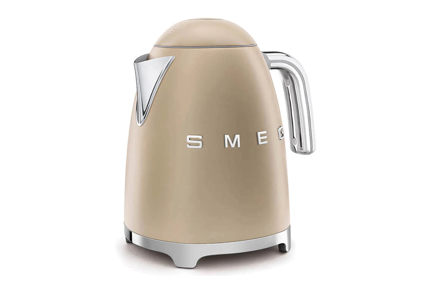 Smeg 1.7L 50's Style Electric Kettle | KLF03CHMUK | Champagne 5 Smeg 1.7L 50's Style Electric Kettle | KLF03CHMUK | Champagne - Image 3