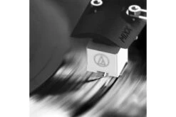 Mixx Analog System 5 Record Player White -Home Appliances MAS 05 WH 489 9