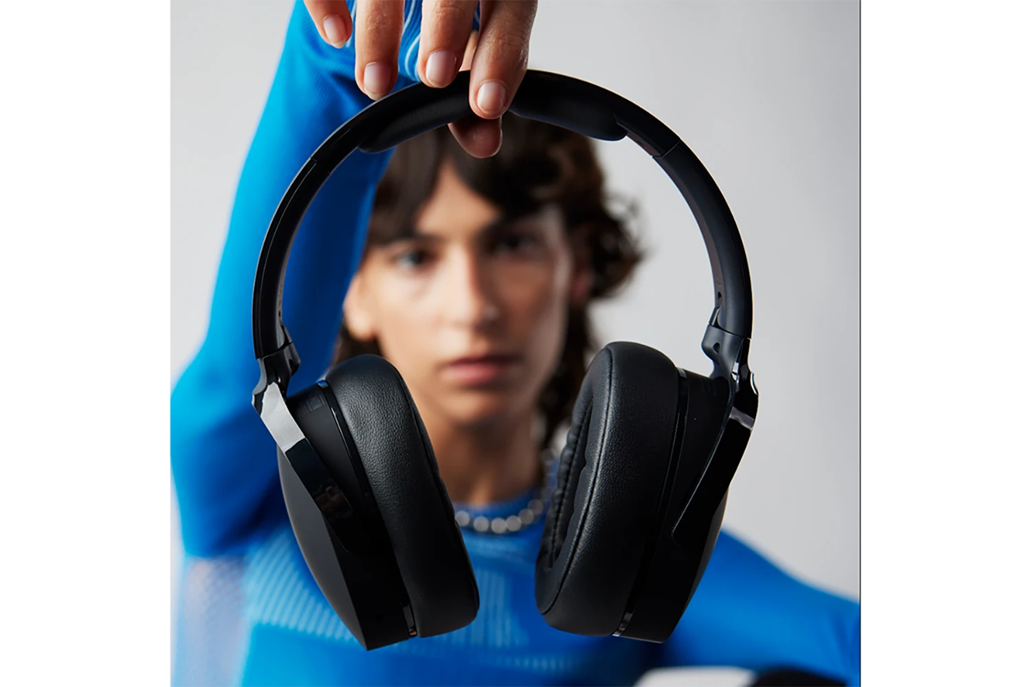 Skullcandy Hesh Active Noise Canceling Wireless Headphones | True Black 8 Skullcandy Hesh Active Noise Canceling Wireless Headphones | True Black - Image 6