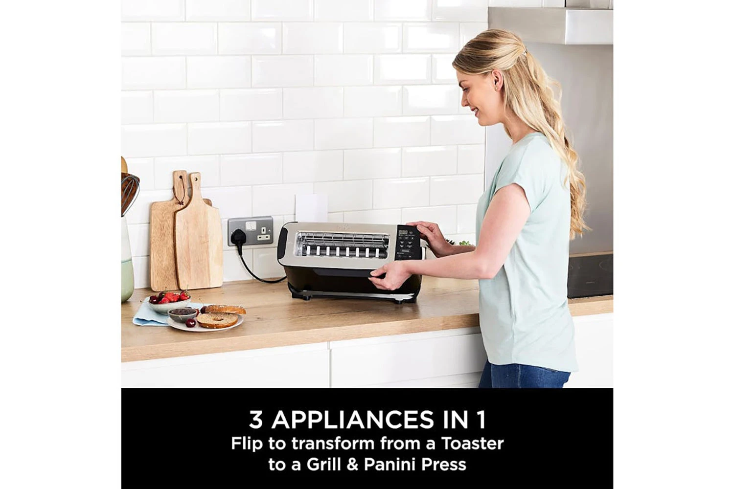 Ninja Foodi 3-in-1 Toaster | ST200UK | Black 7 Ninja Foodi 3-in-1 Toaster | ST200UK | Black - Image 5