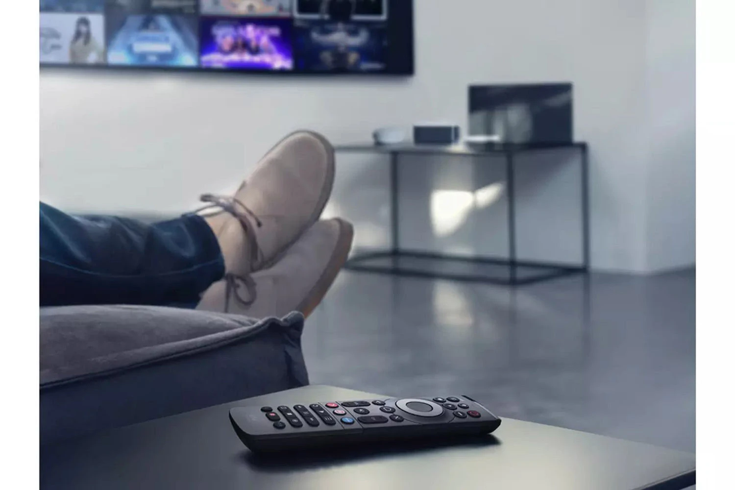 One For All Smart 5 Universal Remote Control | URC7945 4 One For All Smart 5 Universal Remote Control | URC7945 - Image 2