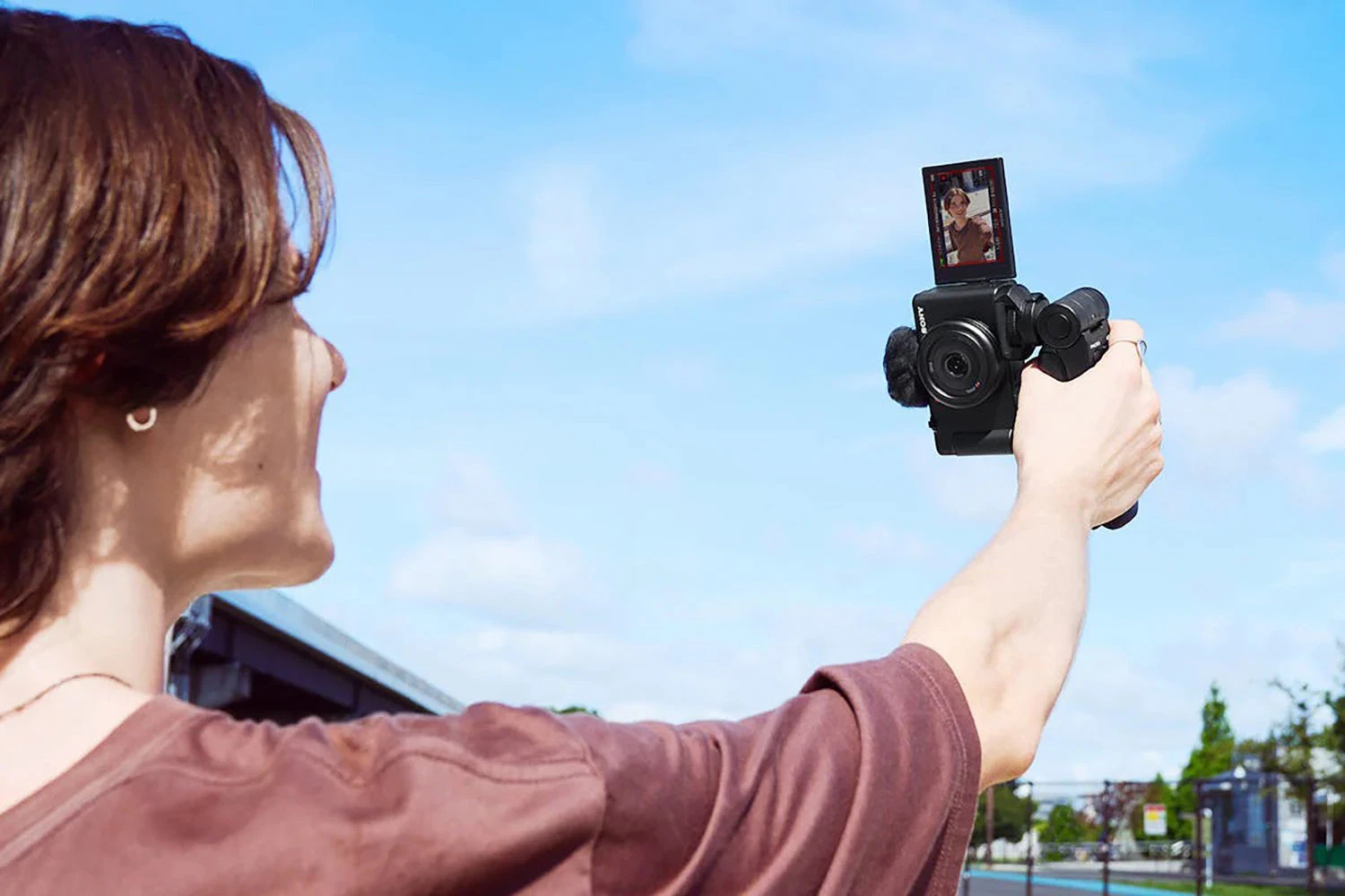 Sony Vlog ZV-1F Compact Digital Camera | Black 17 Sony Vlog ZV-1F Compact Digital Camera | Black - Image 15